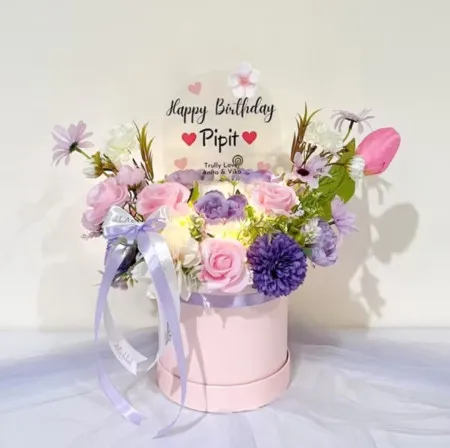 Bloom Box Akrilik Ucapan Ulang Tahun Nagekeo